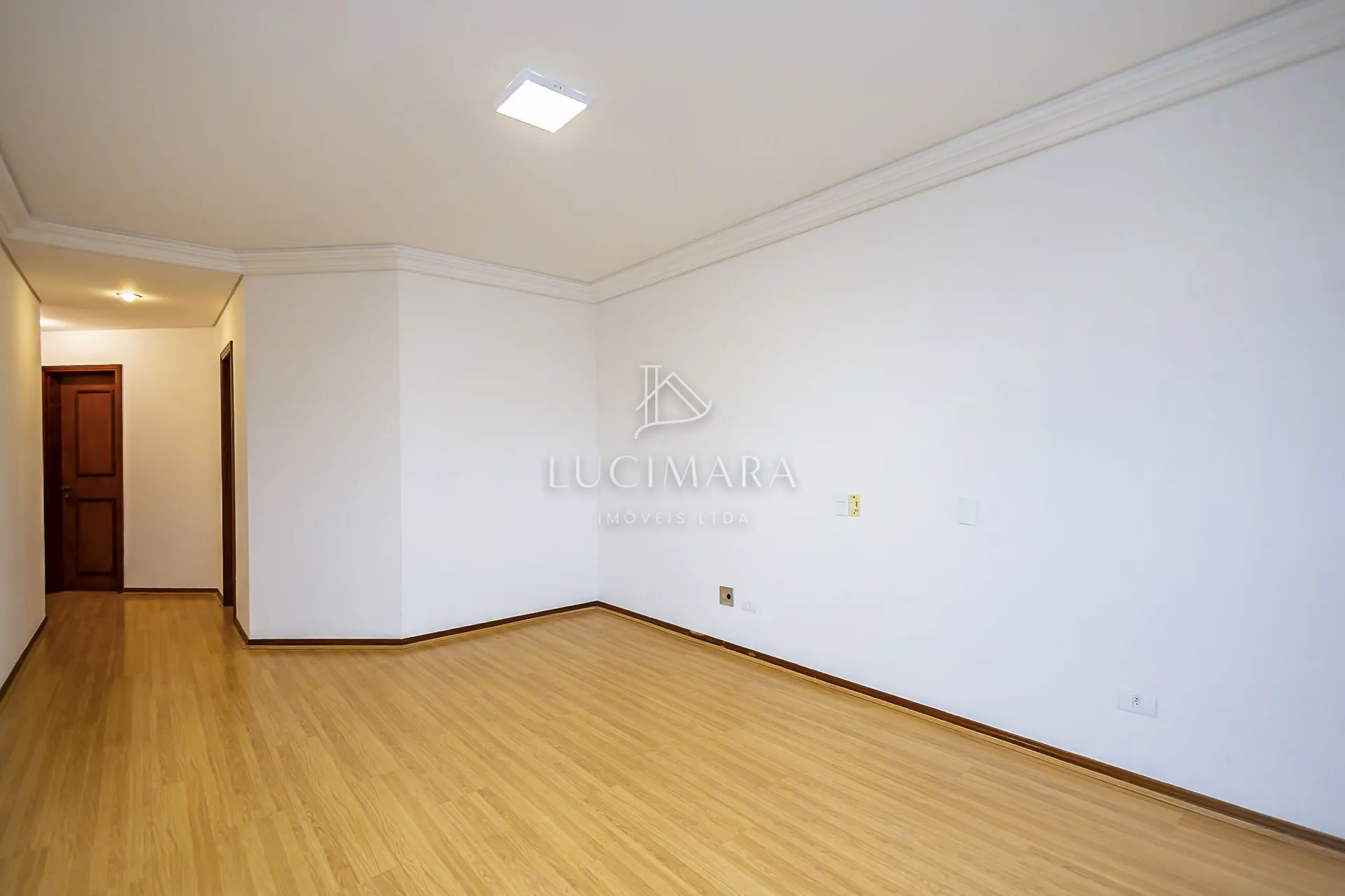 Незамеблированная квартира с 4 спальнями 427 м² — photo 69