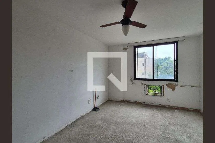 3-bedroom apartment, 1 with its own bathroom, 152 m² — photo 18