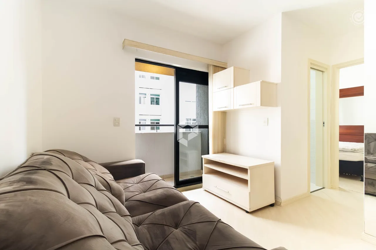 Furnished 1-bedroom apartment with a private BBQ — photo 3