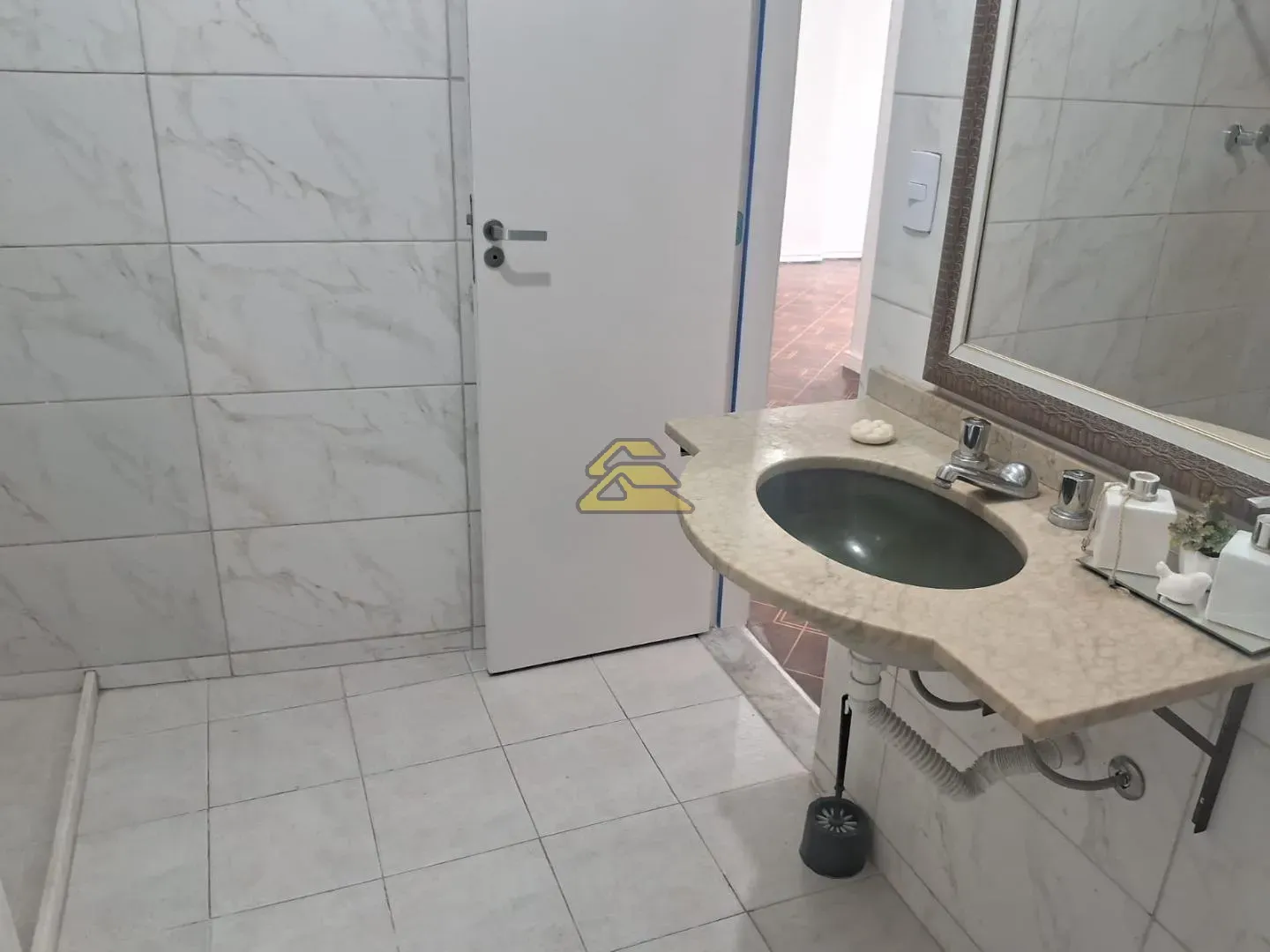 Apartment, 76 m², with wood or laminate floors — photo 22