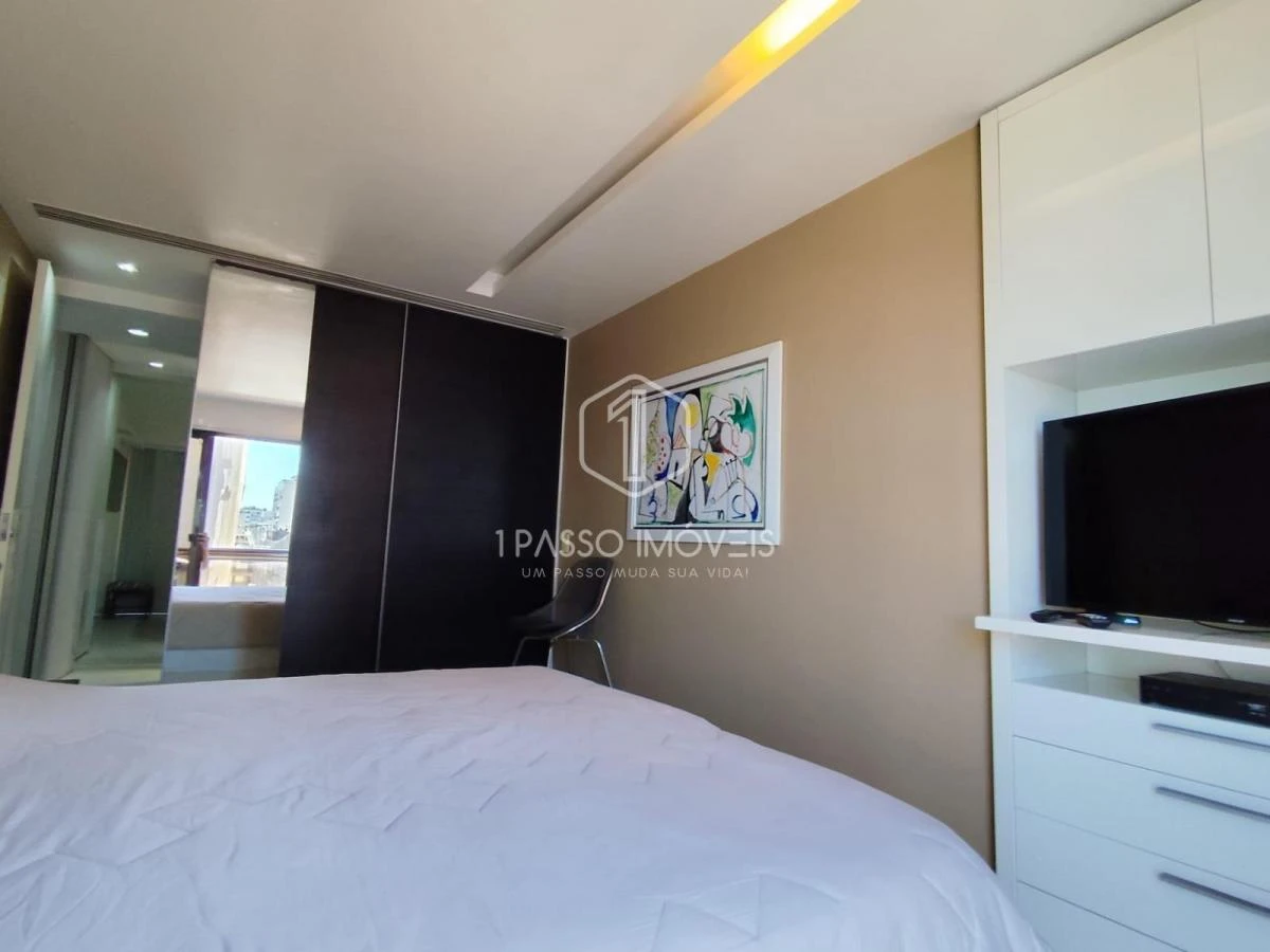 82 m² apartment with 2 en-suite bedrooms and balcony — photo 19