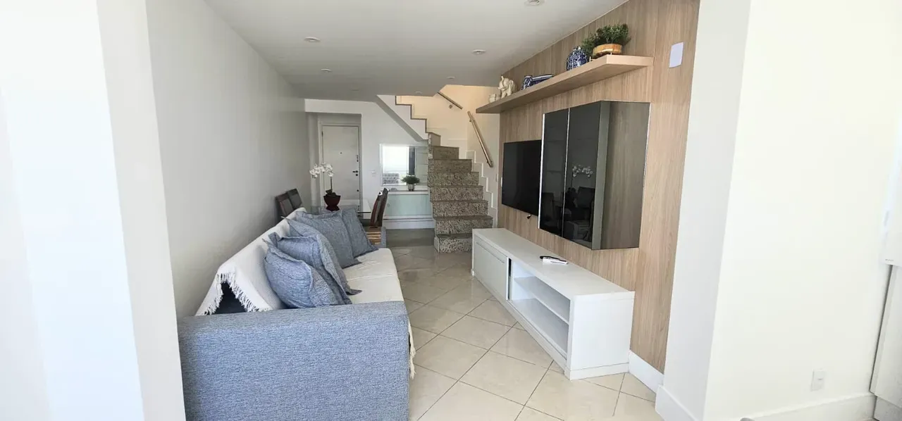 Apartamento para aluguel com 5 quartos e 2 banheiros — photo 36