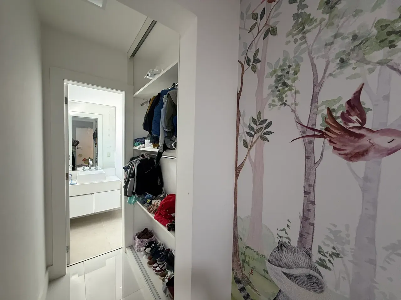 Furnished house with 4 bedrooms and 5 bathrooms — photo 40