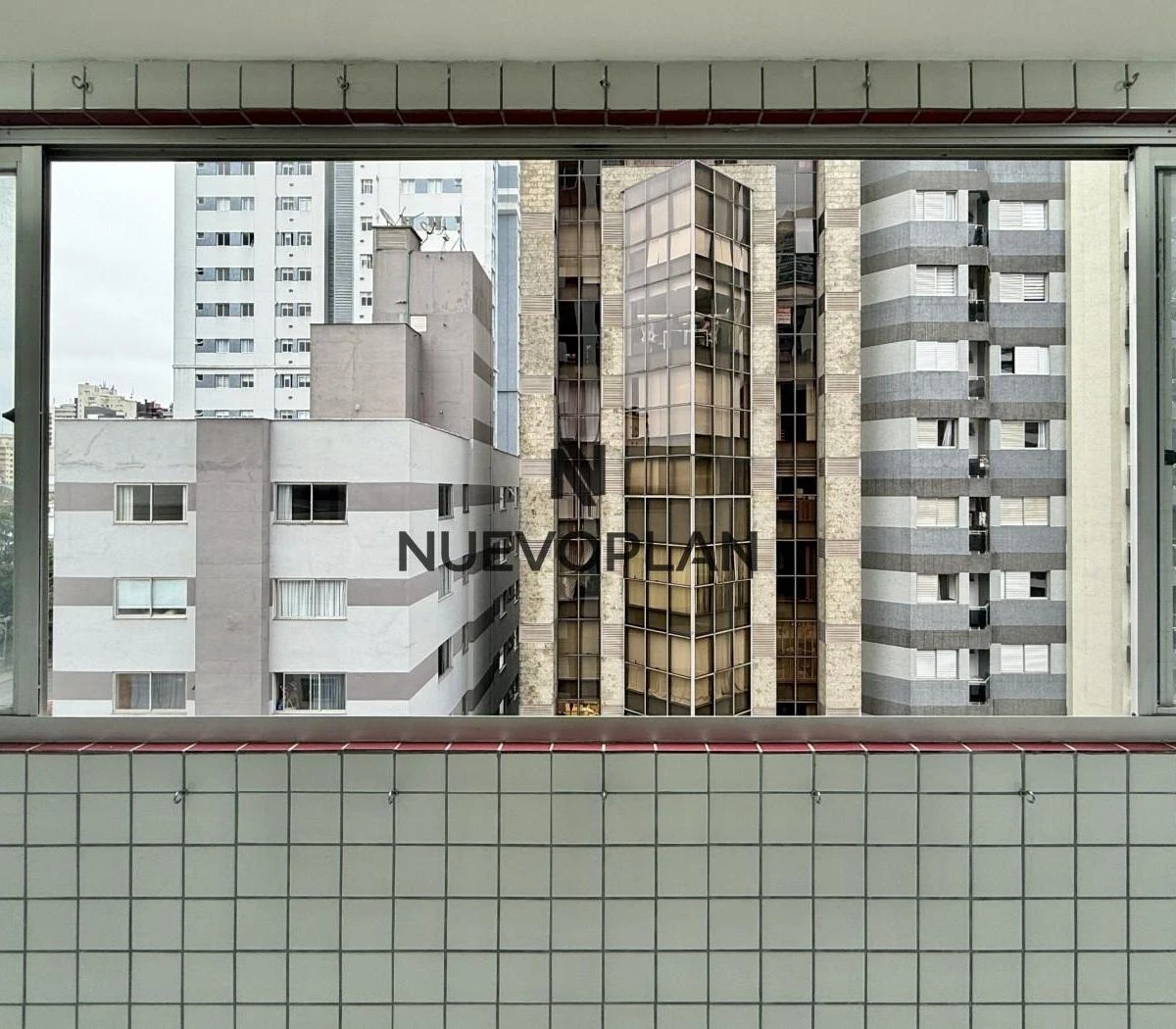 Park view in a one-bedroom apartment, 34 m² — photo 9