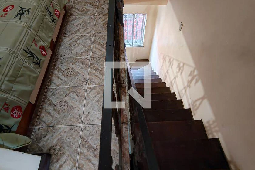Casa de 420 m² com 4 quartos, 3 vagas e quintal — photo 46
