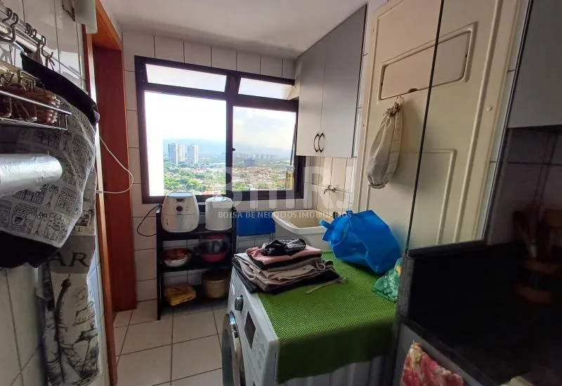 Furnished 179 m² apartment with 3 bedrooms — photo 47