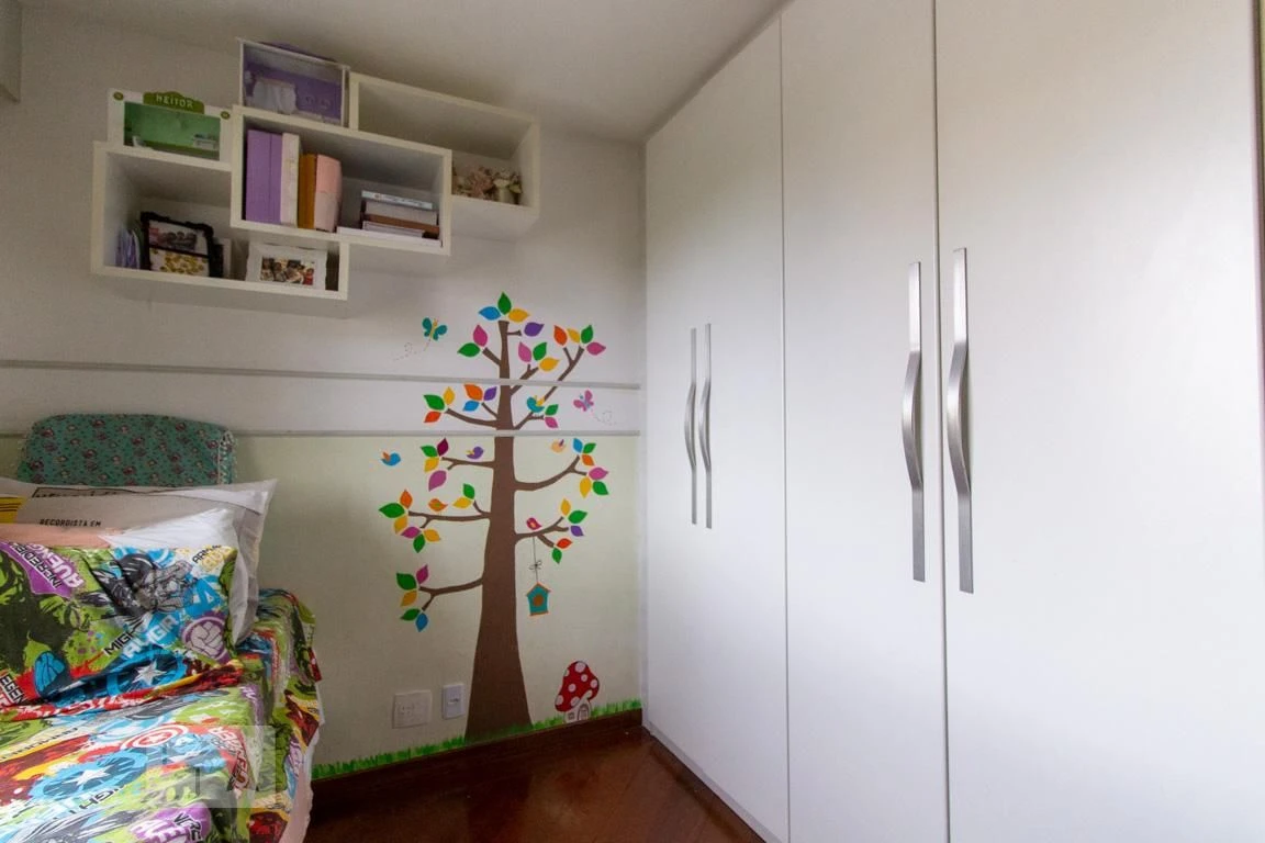3-bedroom apartment with a mountain view — photo 16