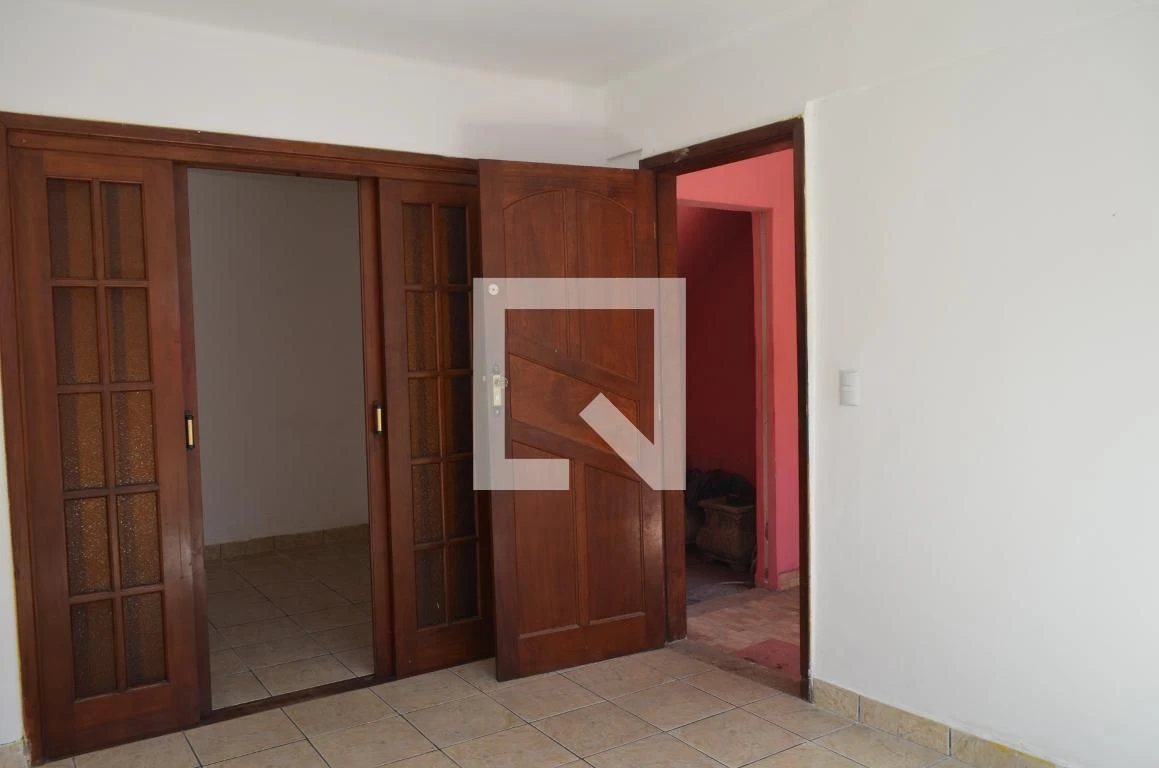 House with 2 bedrooms and a private BBQ — photo 13