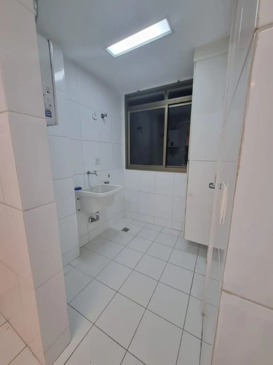 Unfurnished 3-bedroom apartment with gas kitchen — photo 15