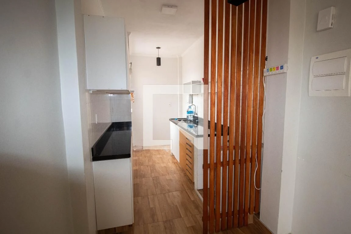 Apartment, 71 m², with wood or laminate floors — photo 12