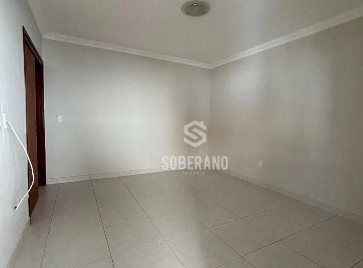 Casa con 6 dormitorios y 720 m² bien cuidada — photo 8