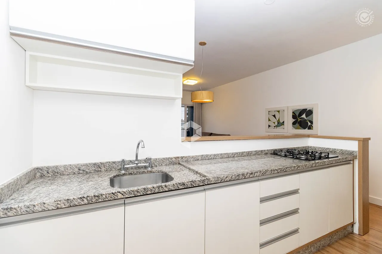 Furnished 2-bedroom apartment with balcony