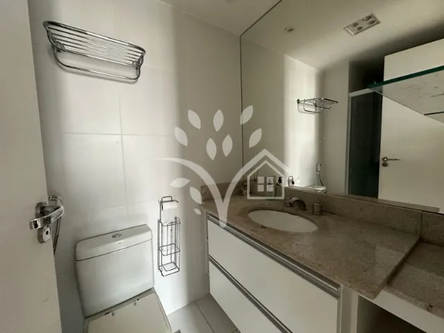 Furnished apartment with 3 bedrooms and 2 bathrooms — photo 25