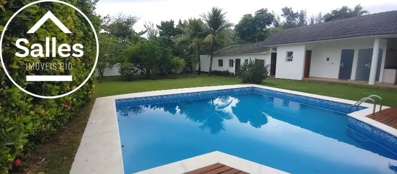 Casa sem mobília com 4 quartos, 5 banheiros e varanda — photo 11