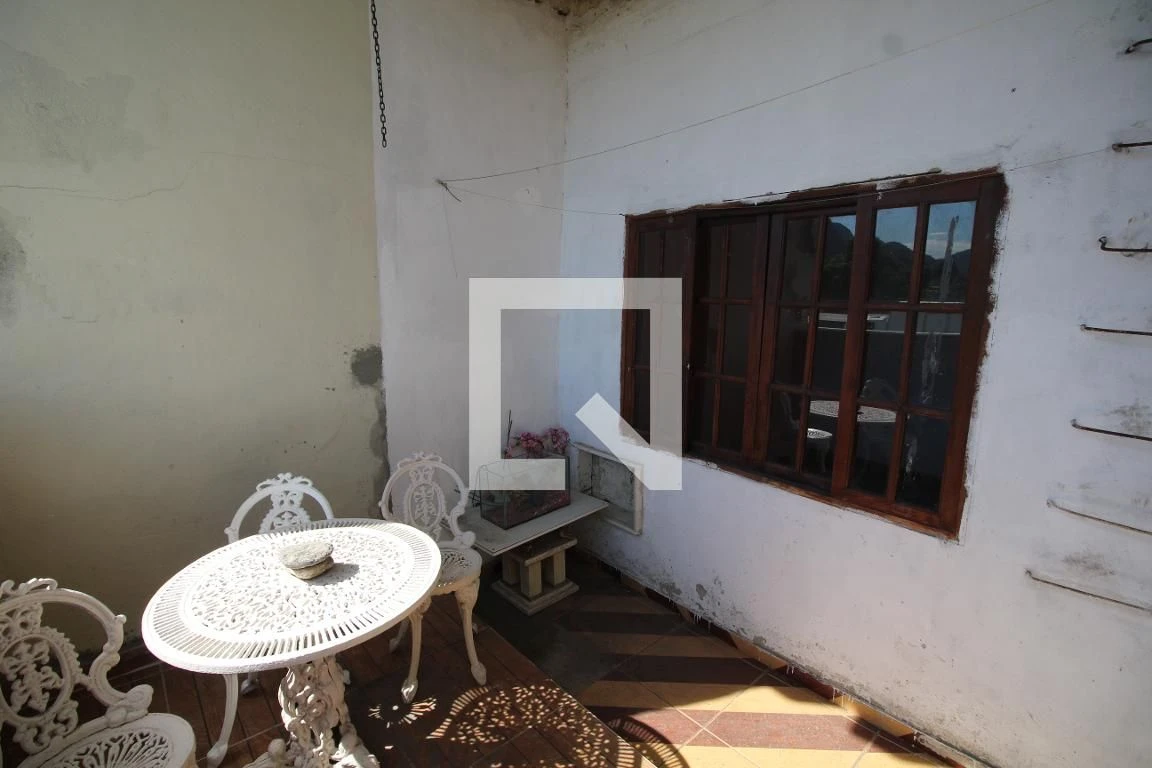 Apartment with 2 bedrooms and a balcony and closed kitchen — photo 31