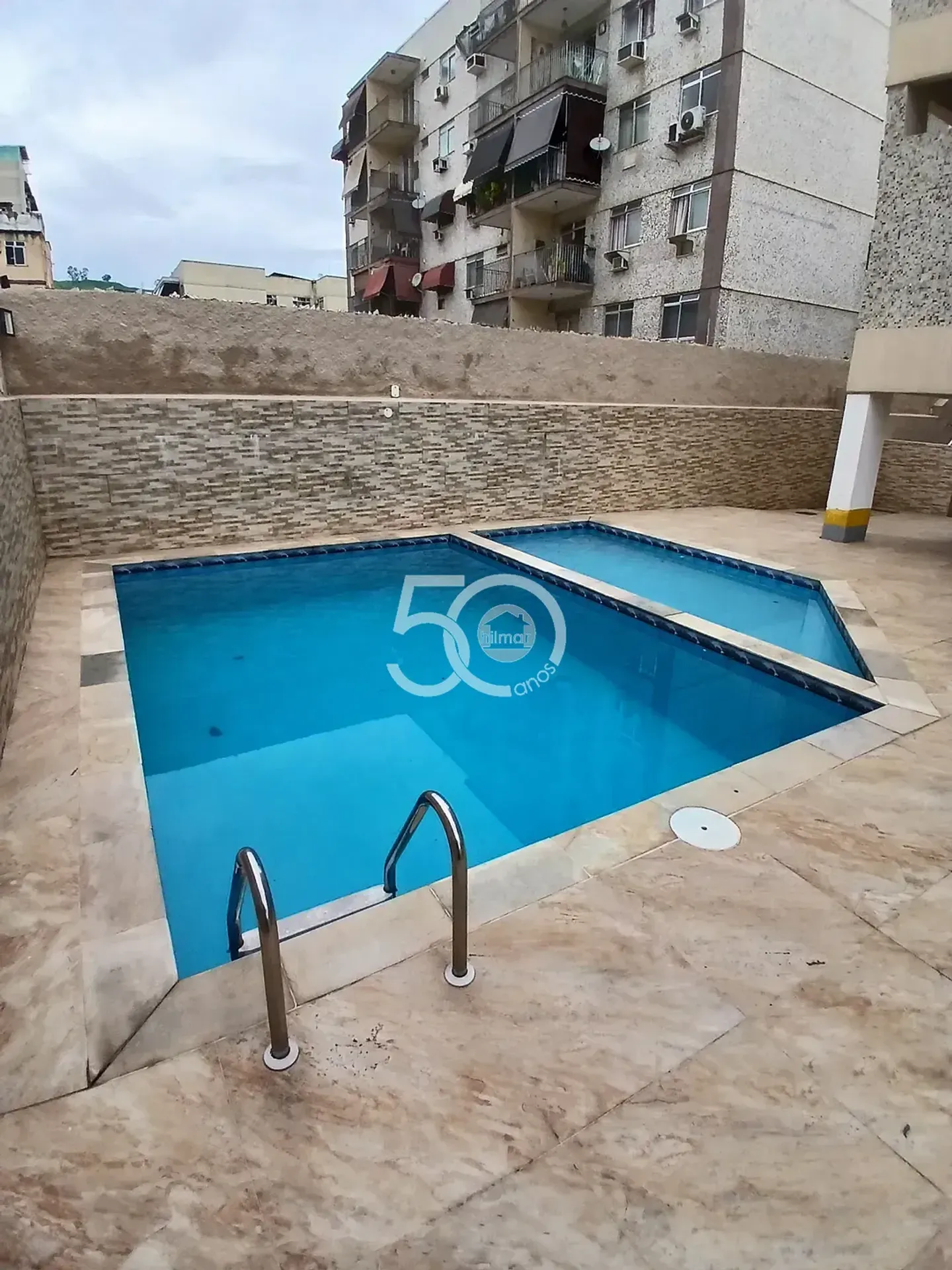 Departamento de 2 dormitorios en edificio con piscina — photo 5