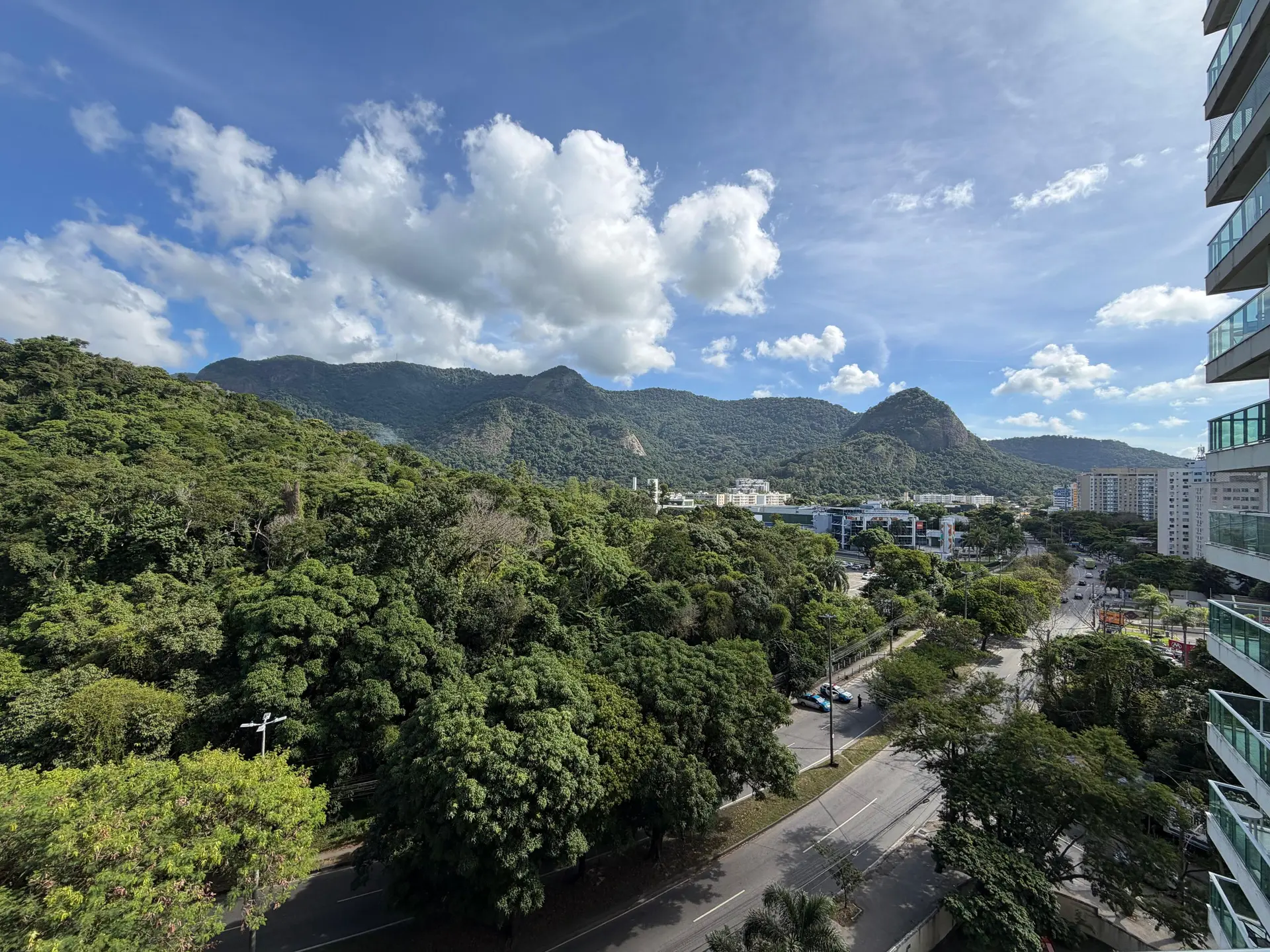 Apartamento mobiliado com 2 quartos em suítes — photo 2