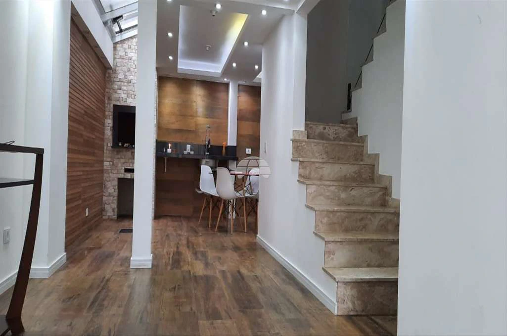 Casa de 300 m² com 3 quartos, 3 banheiros e 2 vagas — photo 3