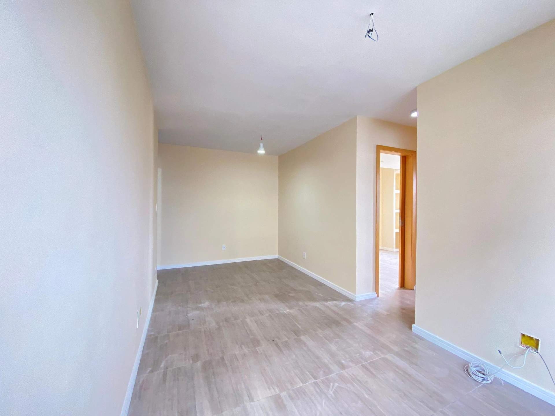 Rental apartment with a closed kitchen and 2 bedrooms — photo 32