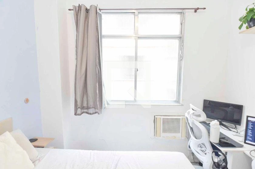 Furnished apartment, 36 m², with a washing machine — photo 9