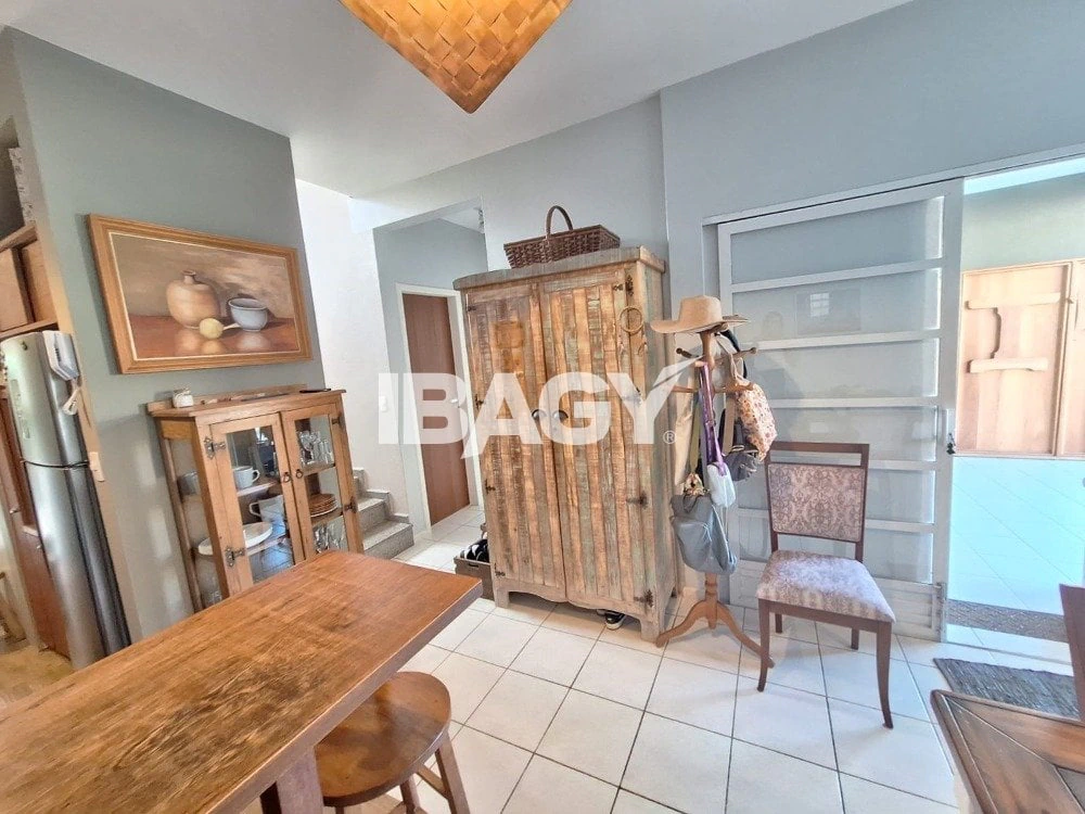 House with 3 bedrooms and 3 parking spaces, 138 m² — photo 5