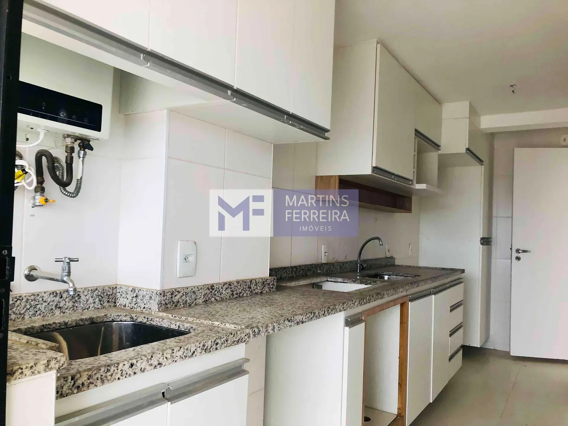 Apartamento com 3 quartos e vista para as montanhas — photo 8