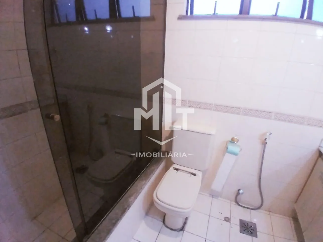 Apartamento com 4 quartos, varanda e ar-condicionado — photo 24