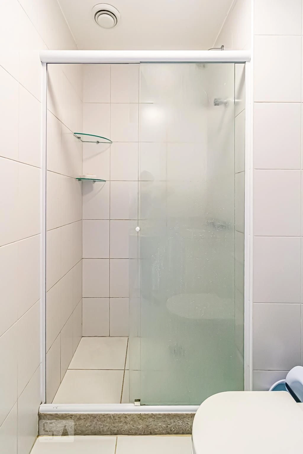 2-bedroom apartment in a building with a sauna — photo 26
