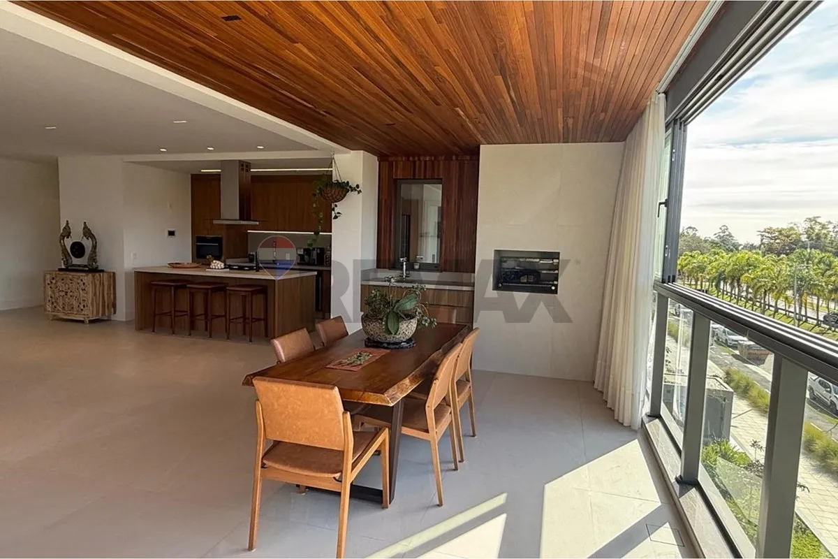 4 quartos e janelas do piso ao teto: apartamento de 235 m² — photo 11