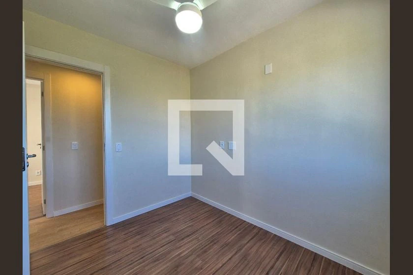 3-bedroom 63 m² apartment with a balcony — photo 12