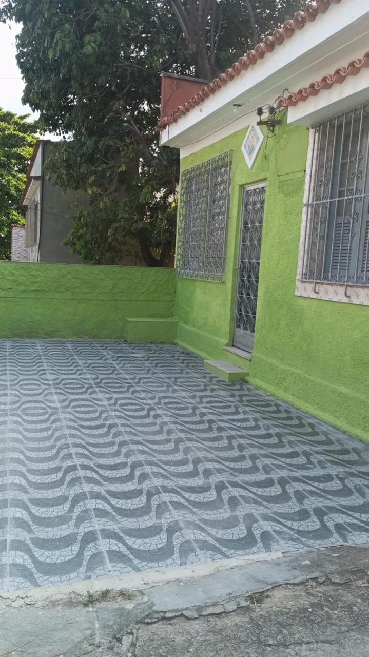 Casa de 4 dormitorios con cocina independiente y 2 baños — photo 9