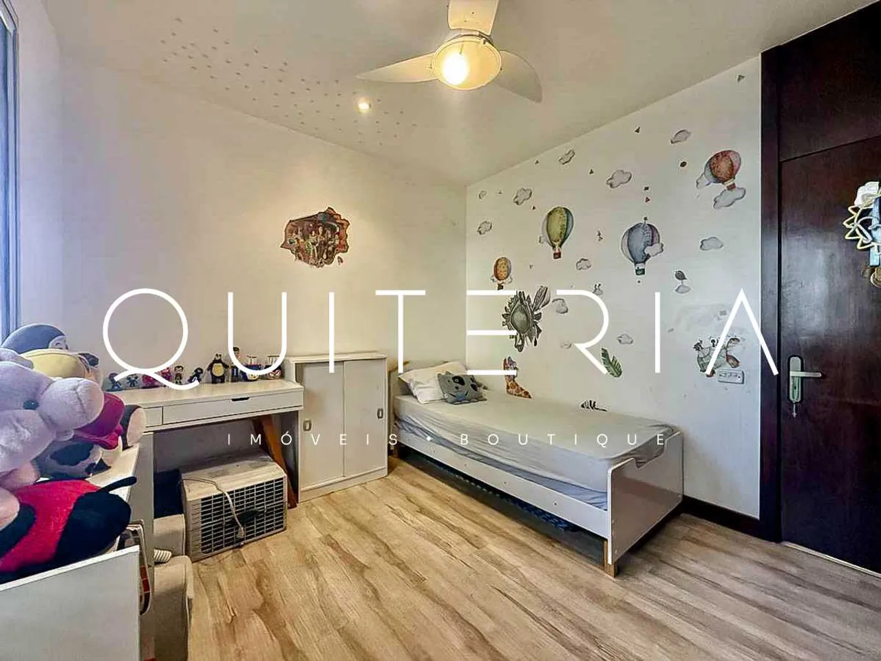Furnished 4-bedroom apartment with 2 parking spots — photo 13