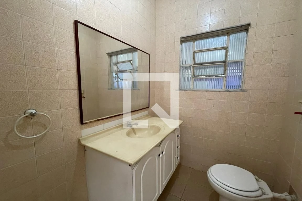 Casa para alugar com 4 quartos, varanda e quintal — photo 7