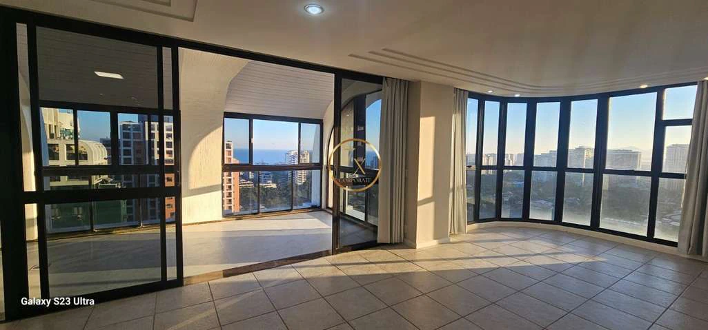 200 m² apartment with 3 en-suites and a gas kitchen — photo 5