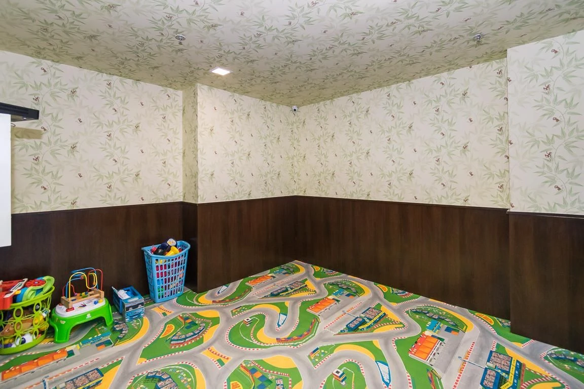 2-bedroom apartment in a building with a sauna — photo 46