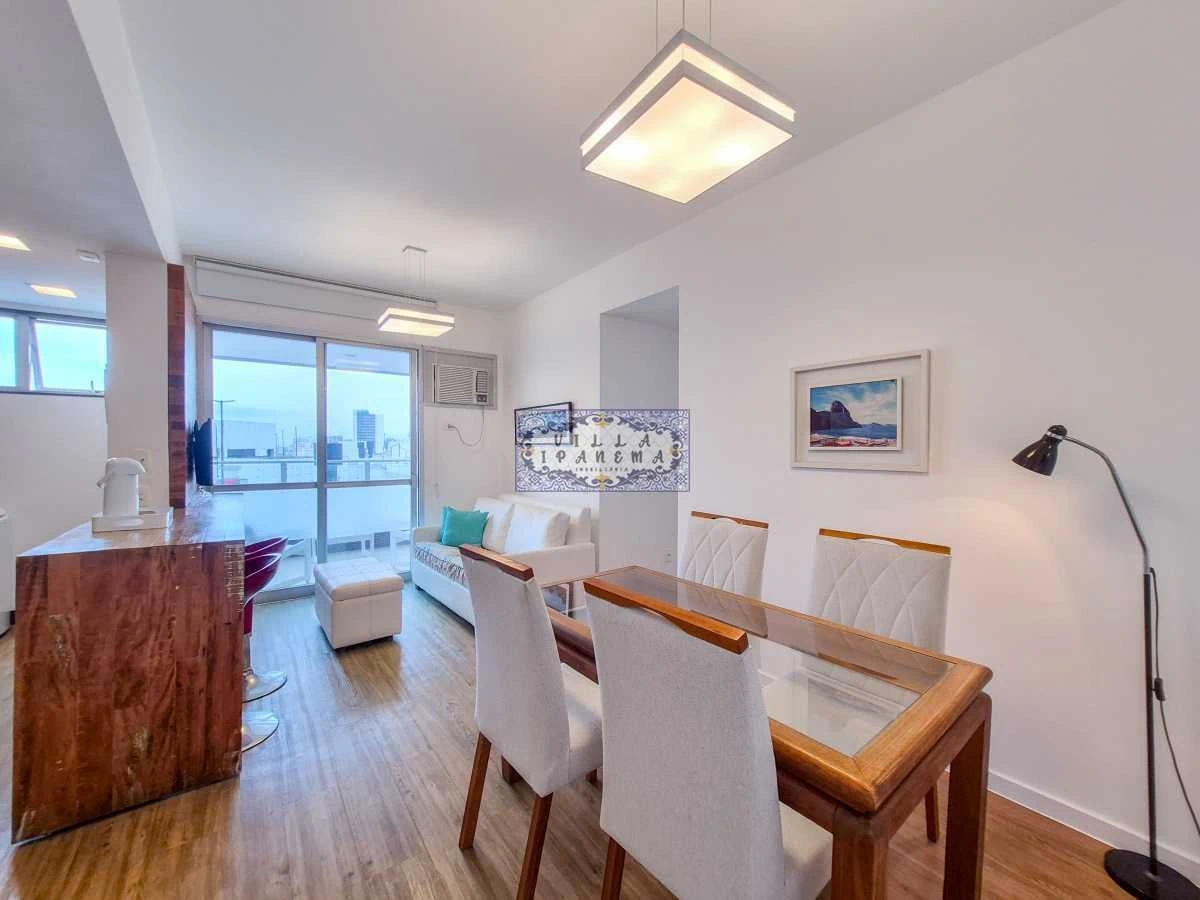 Apartamento amueblado de 75 m² con 2 dormitorios y plaza — photo 24