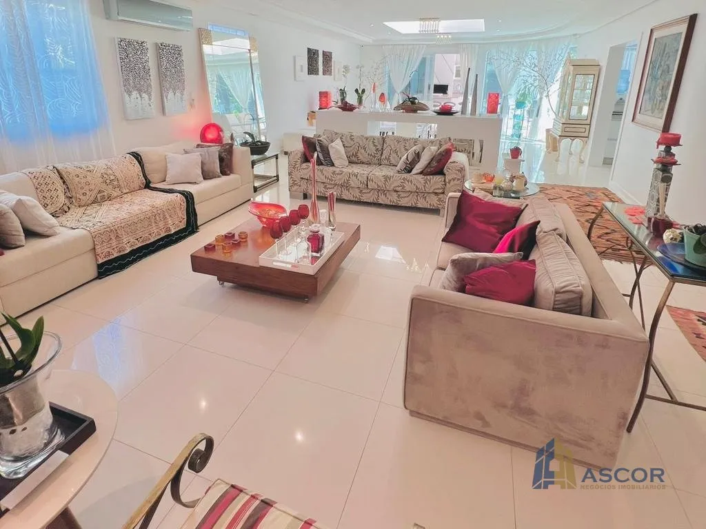 Furnished house with 7 bedrooms and open kitchen — photo 59
