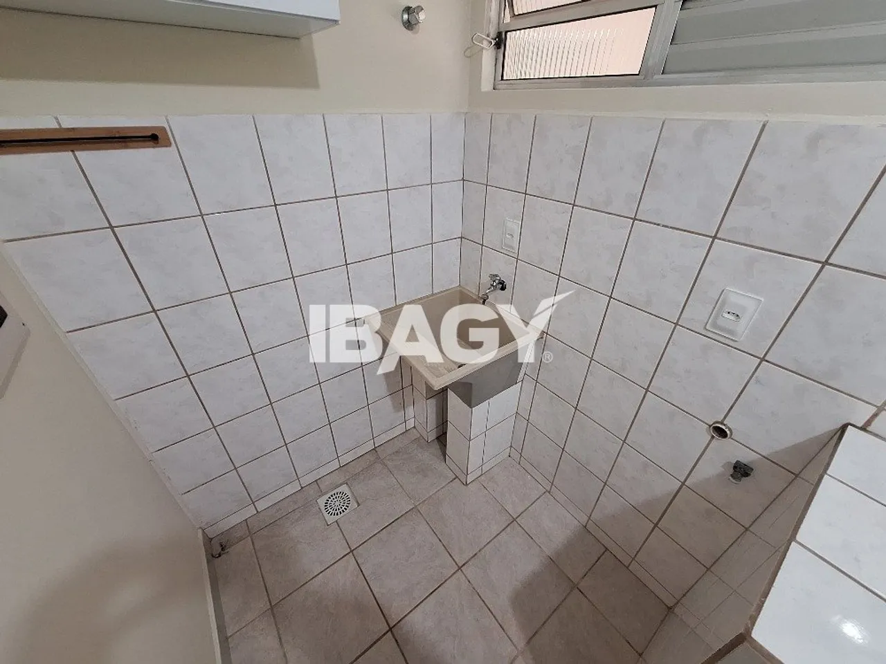 Apartamento de 1 dormitório com cozinha americana e 36 m² — photo 7