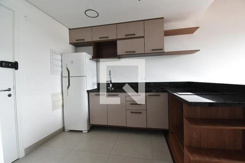 Квартира 35 м² з пральною машиною та балконом із грилем — photo 36