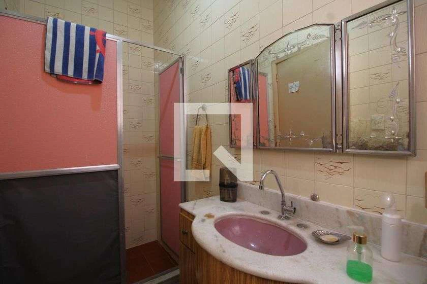 255 m² house with 3 bedrooms and a private garden — photo 24