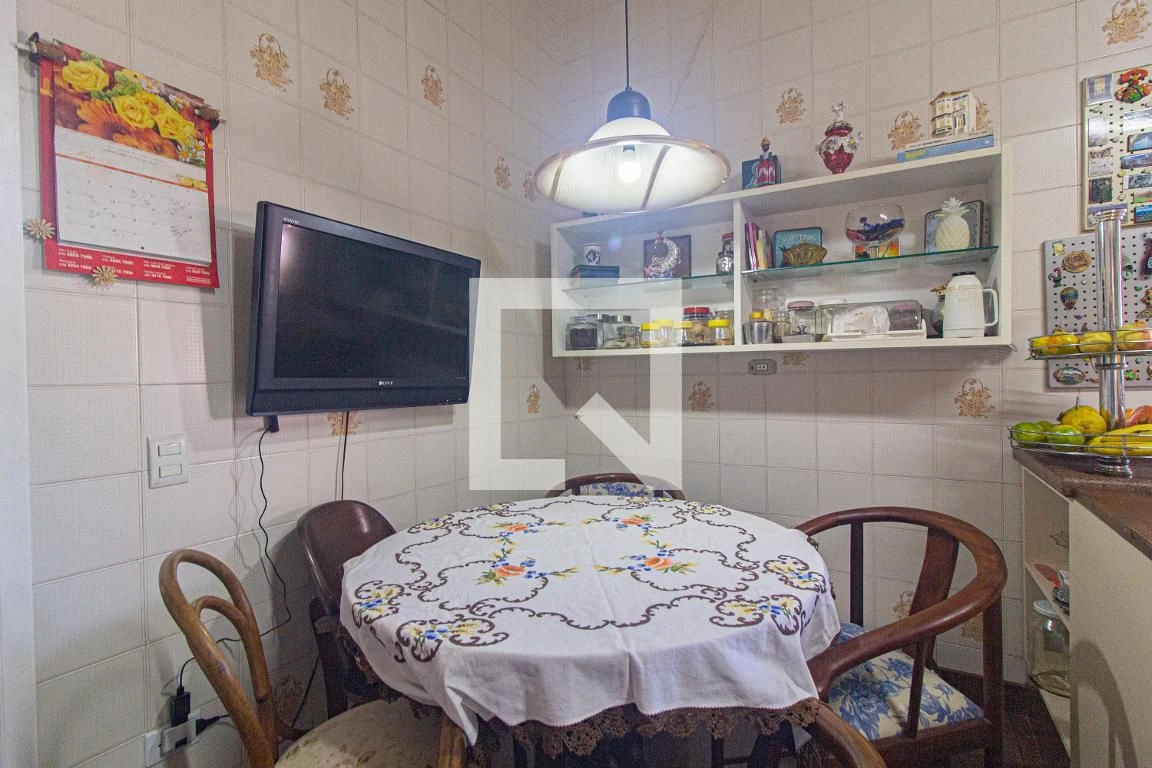 Ванна та 4 спальні: будинок 350 м² — photo 6