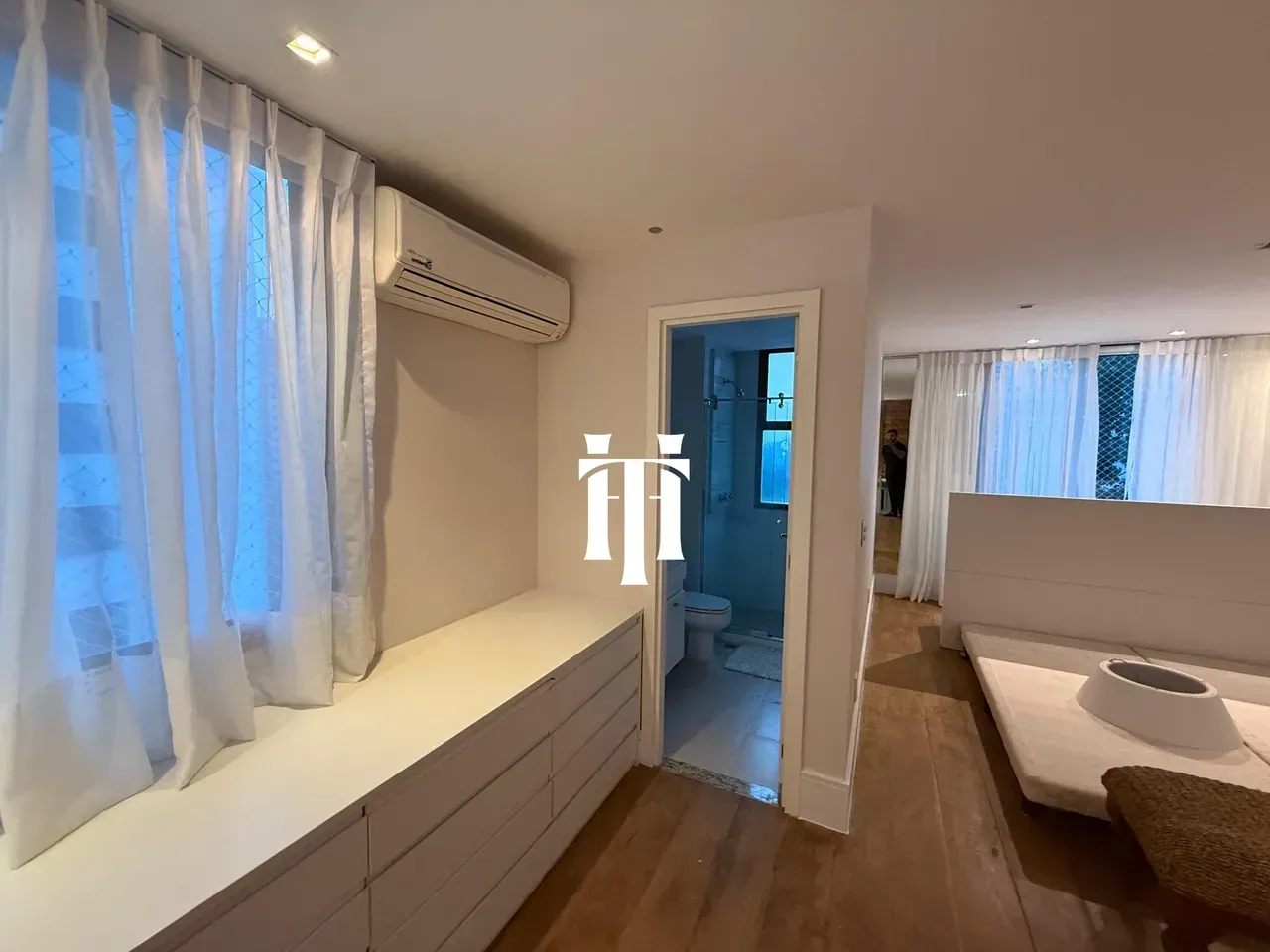 3-suite apartment with 234 m² and an open-plan kitchen — photo 11