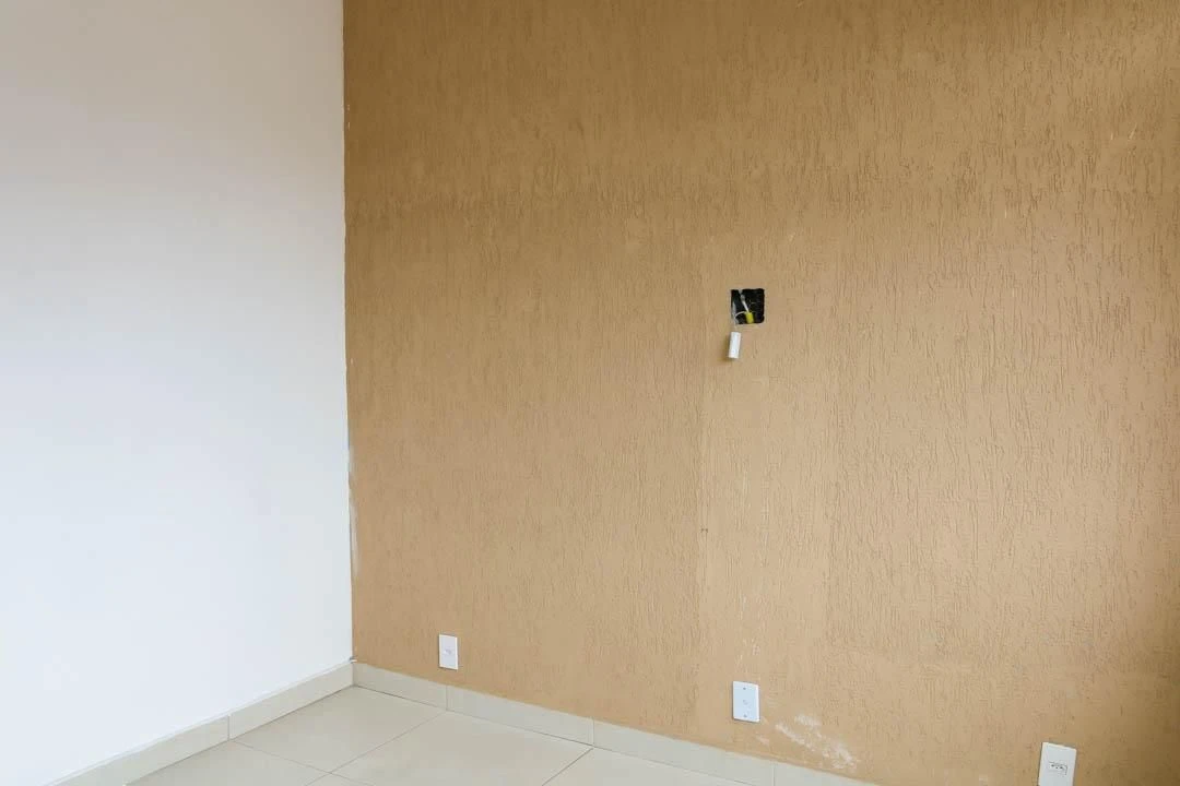 Apartment, 80 m², with a glass-enclosed balcony — photo 32