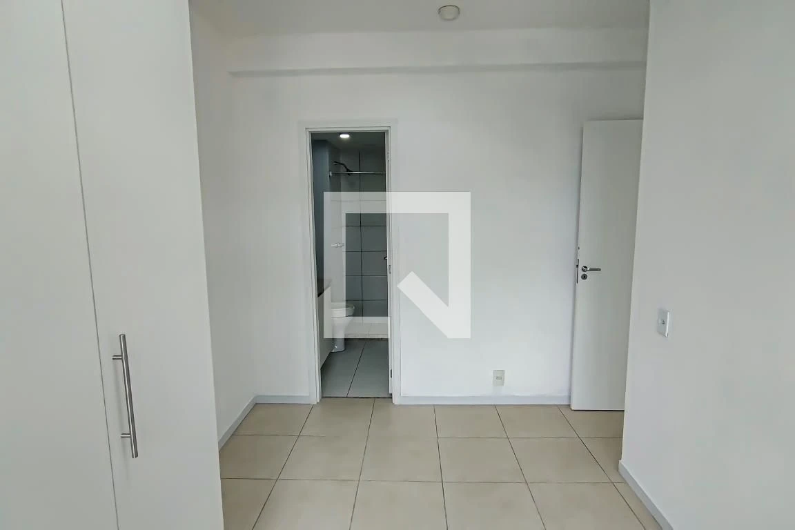 2-bedroom apartment in a building with a sauna — photo 31