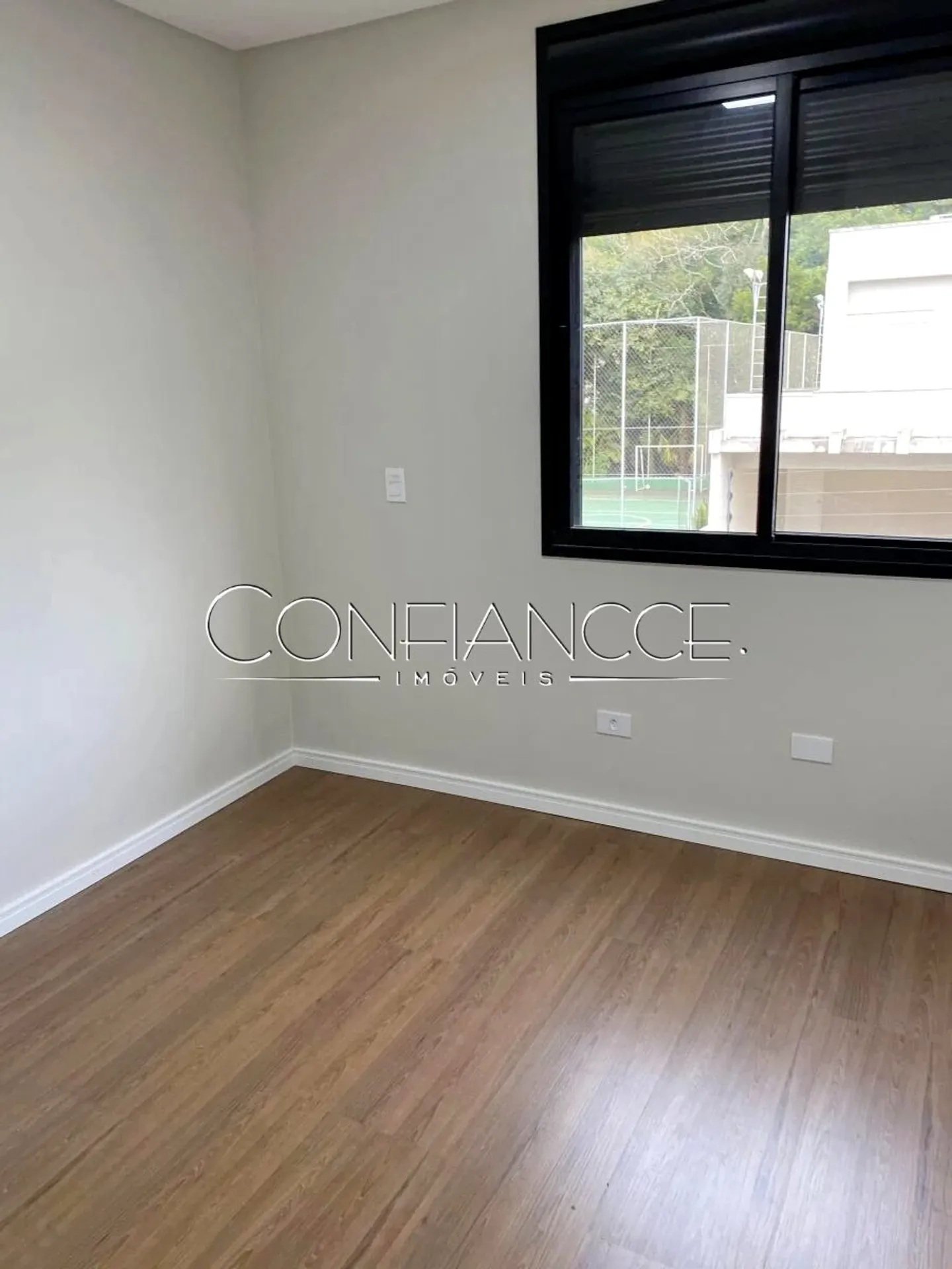 Sobrado em condomínio com 3 suítes e 5 banheiros — photo 17