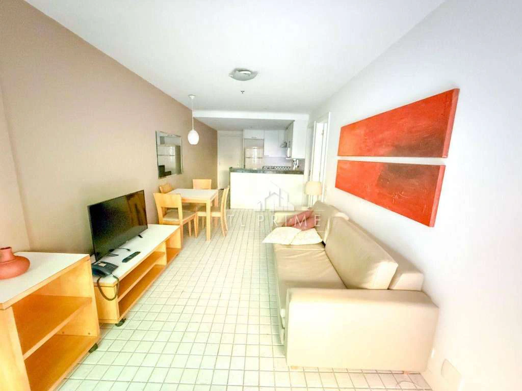 Furnished 1-bedroom apartment with balcony and 55 m²