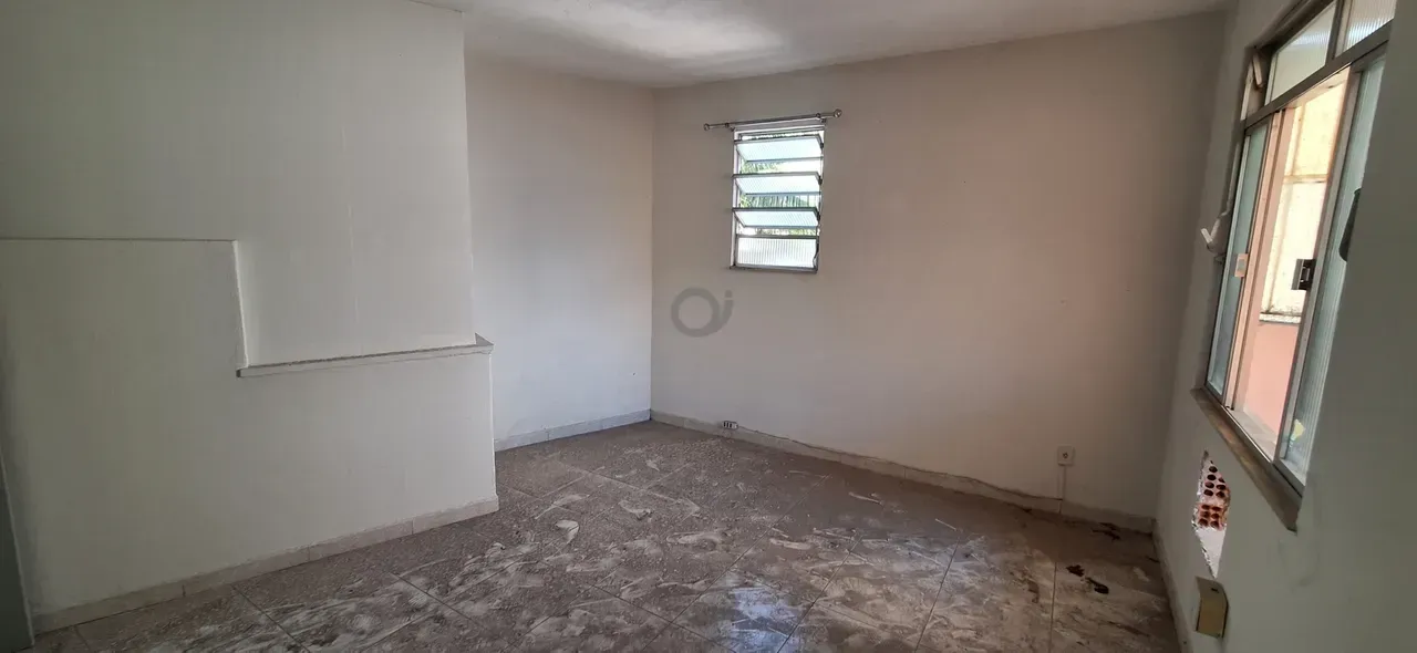 Unfurnished house with 1 bedroom and a gas stove — photo 3
