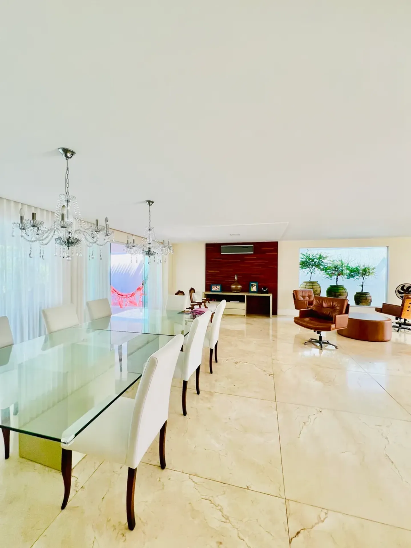 Casa mobiliada com 5 suítes e 640 m² — photo 26