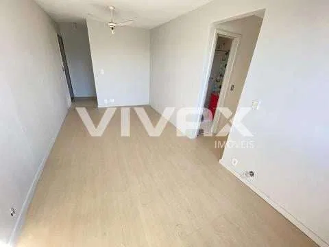 3-bedroom apartment with a washing machine — photo 14