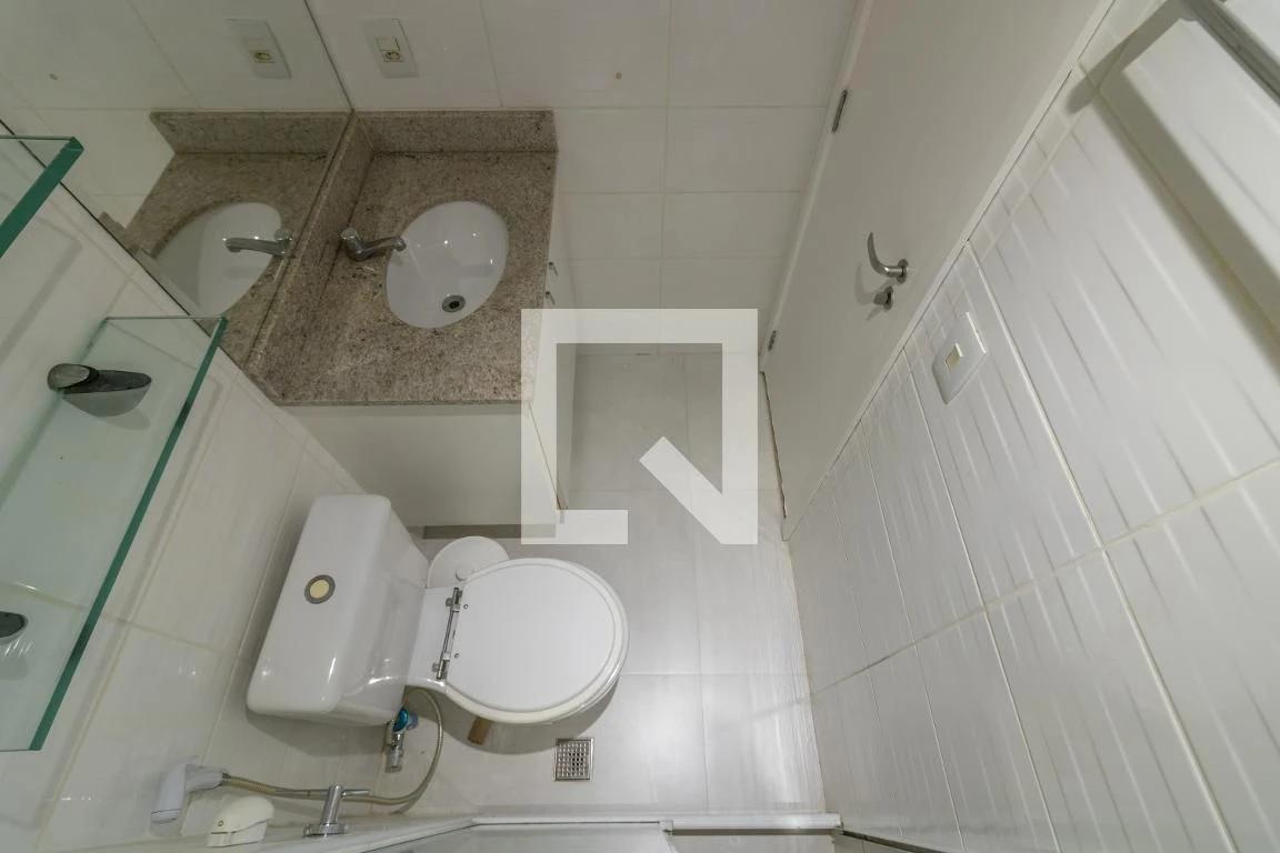 2 quartos e varanda envidraçada: apartamento de 67 m² — photo 6